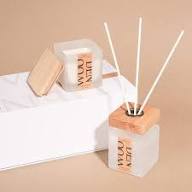 Wood Tone Diffuser & Candle Gift Set With Luxury Packaging white musk Flavour.