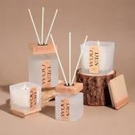 Wood Tone Diffuser & Candle Gift Set With Luxury Packaging white musk Flavour.