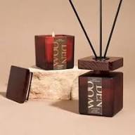 Floating Wood Collection Scented Candle – Elegant Home Fragrance